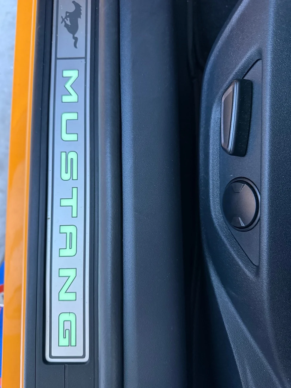 S650 Mustang Activate illuminated door sill on 2026 Mustang with ForSCAN IMG_1672