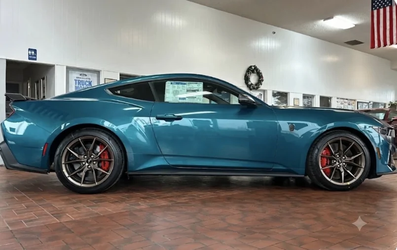 S650 Mustang From blue to red calipers? ab_red_black