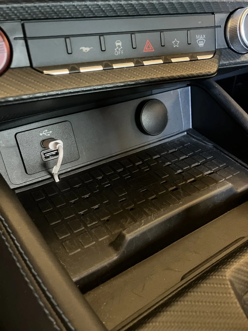S650 Mustang $6 wireless charger fix DIY pic1