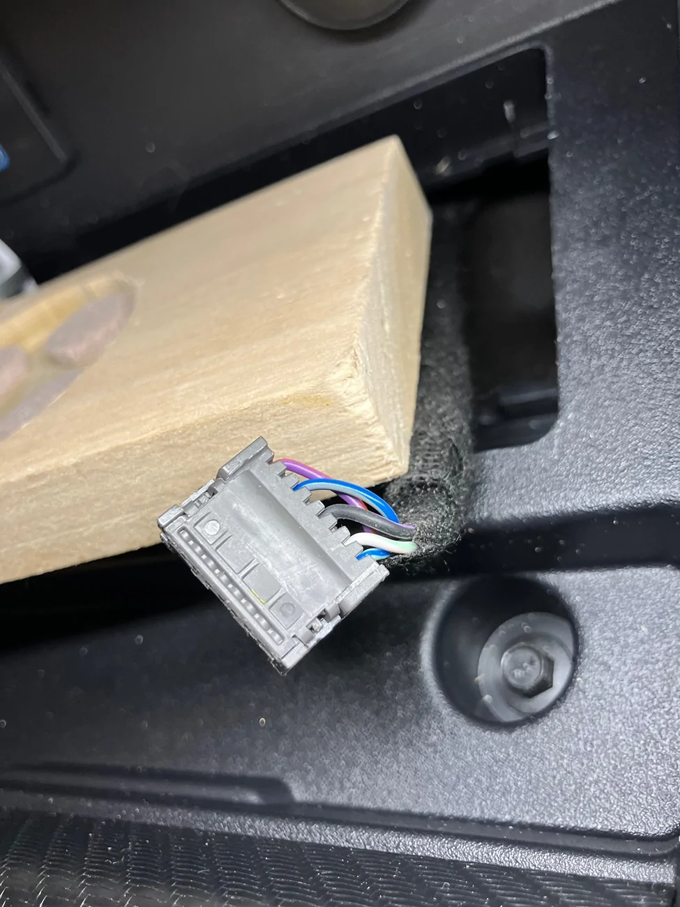 S650 Mustang $6 wireless charger fix DIY IMG_8481