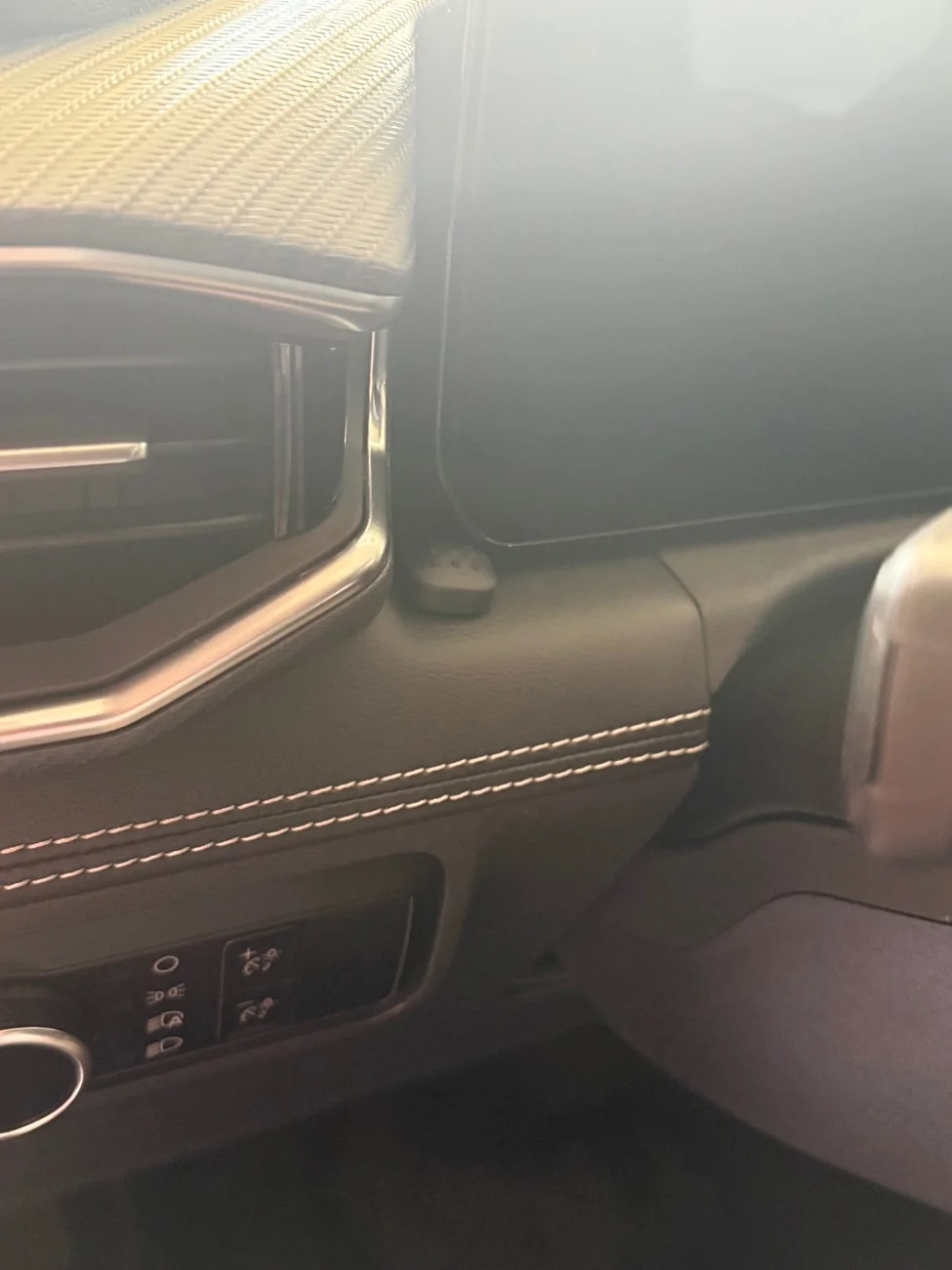 S650 Mustang Ensight Auto Sync 4 Front Parking Camera IMG_4207