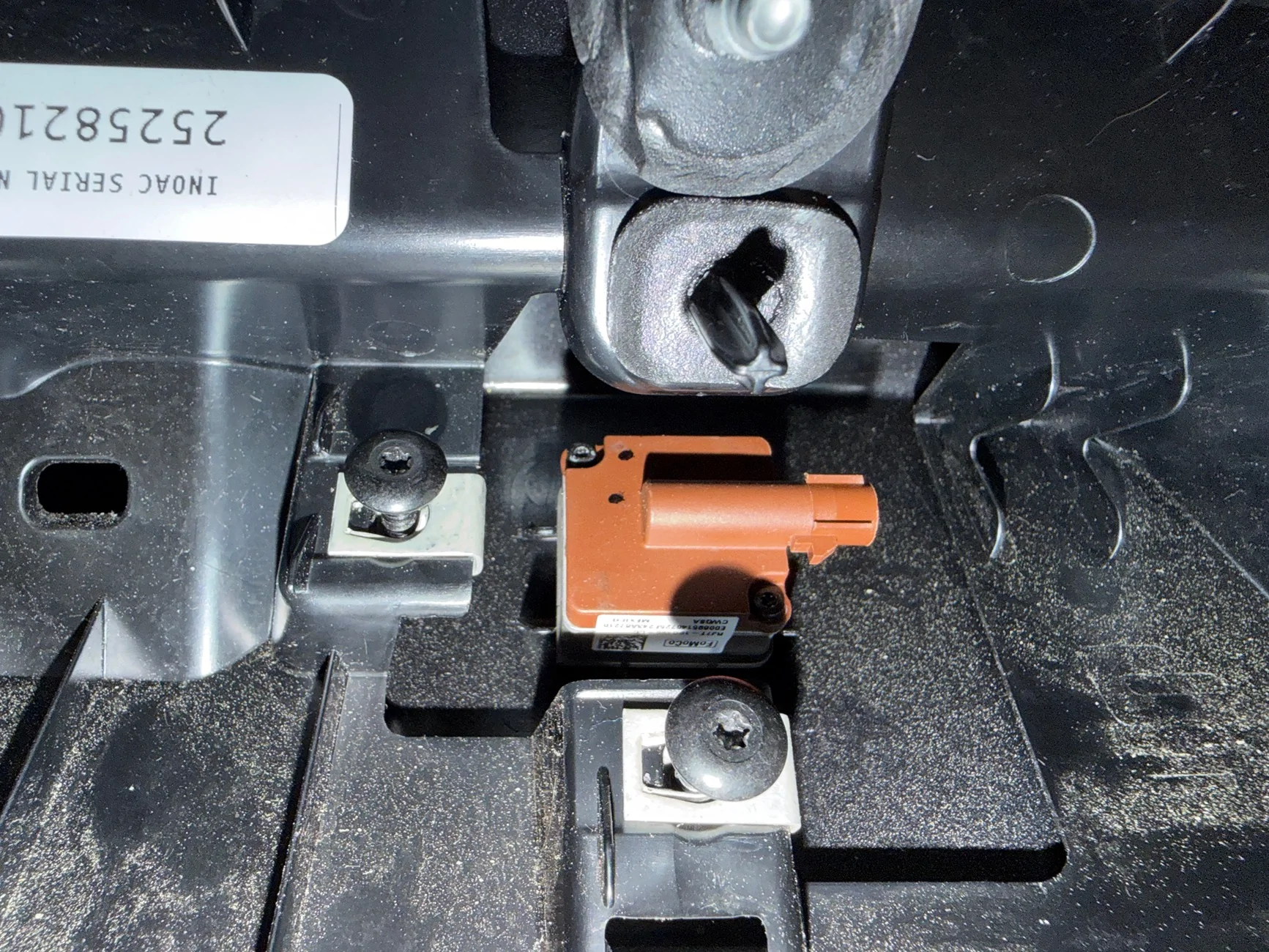 S650 Mustang Part number help needed. Rear camera bracket. IMG_0339