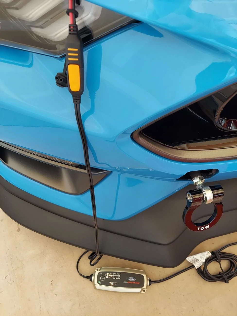 S650 Mustang Battery tender - no bonnet lift needed? 20251005_101436