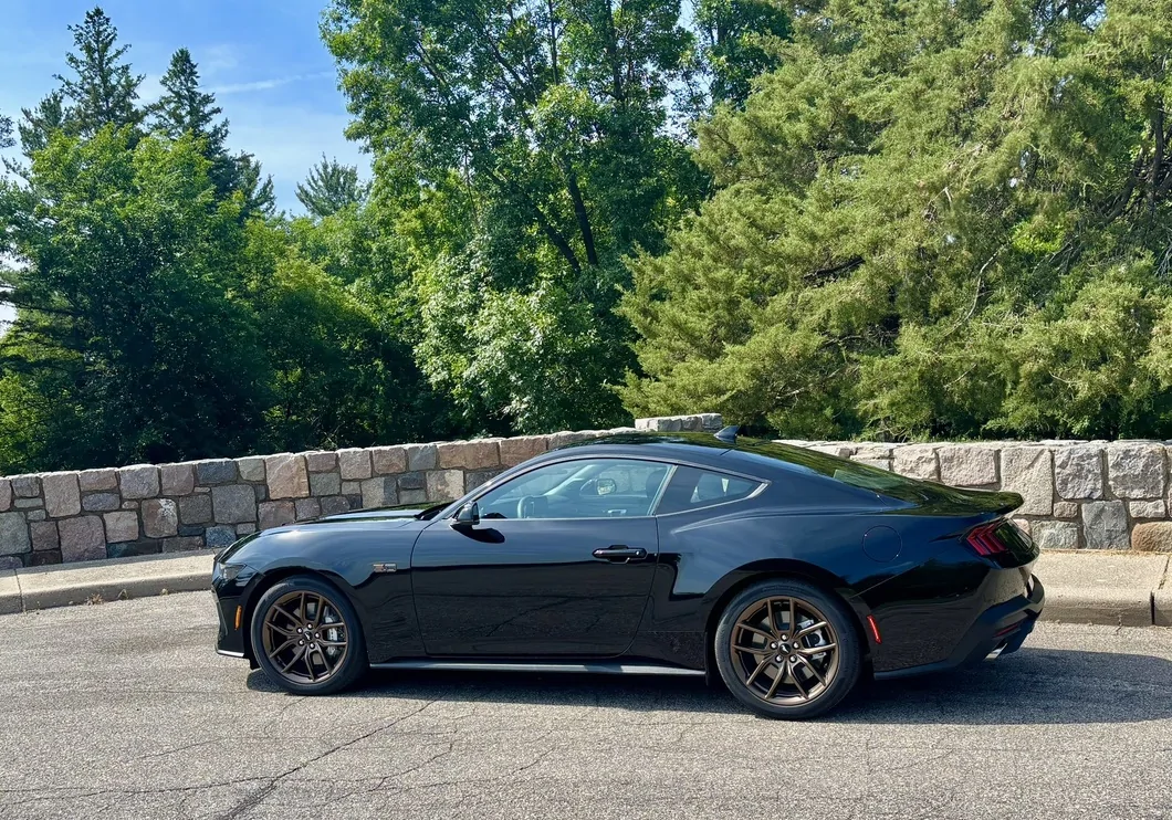 S650 Mustang Installing LED Side Markers... 1786022833259-p4