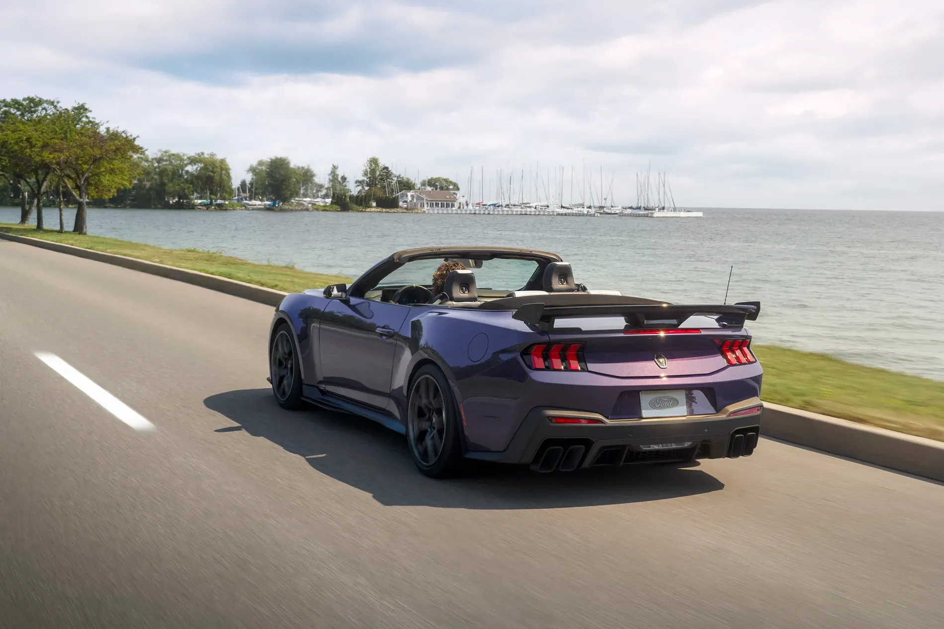 S650 Mustang 2027 Mustang Dark Horse SC Convertible Officially Revealed cqdam.web.2400 (2)