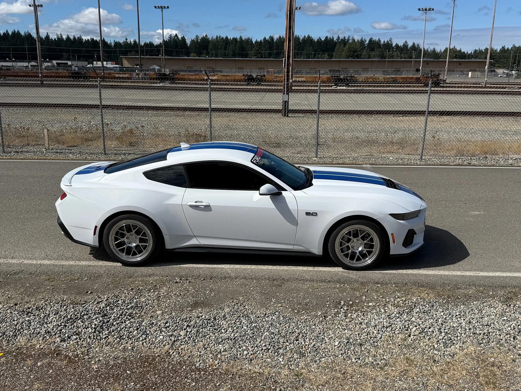 S650 Mustang WTT: spoiler module for spoiler delete module IMG_7371