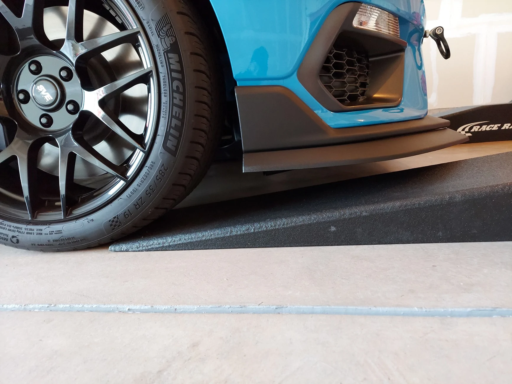 S650 Mustang Using 2X4 instead of jacking rails 20221025_075754