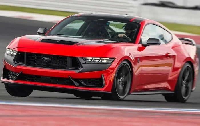 Confirmed: European Dark Horse Mustang Gets 449 Horsepower