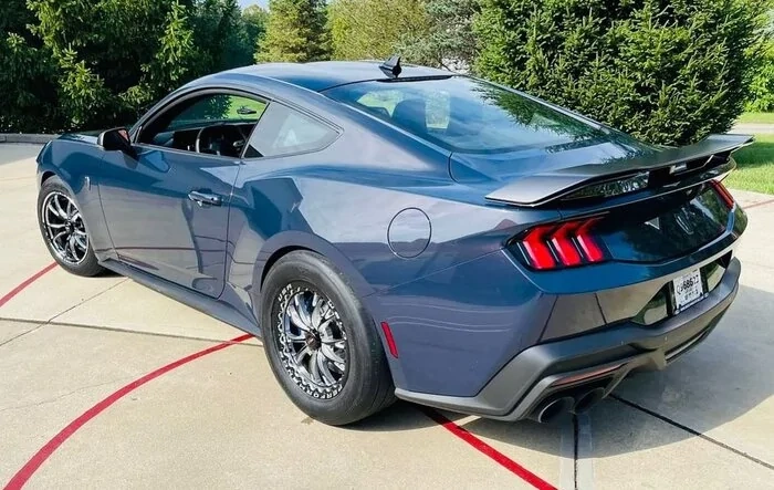Beefcakes 2024 Dark Horse gets a Weld Drag Pack!!!