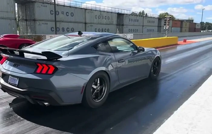 10.0s @ 141mph quarter mile in Whipple Stage 2 S650 Mustang GT