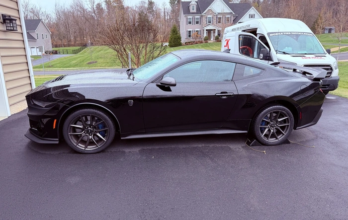 Swapped my Pirelli P Zero Trofeo RS for Michelin Pilot Sport 4S tires
