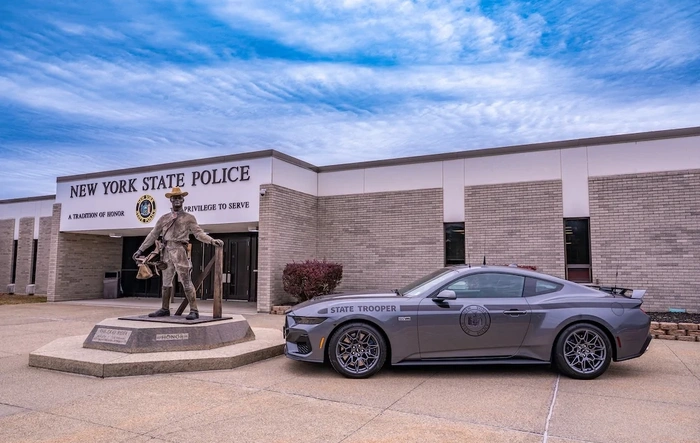 New York State Police is Buying Mustangs to Chase Down Clout Chasers On Social Media