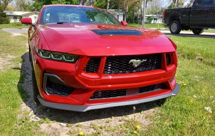 Gave my GT a nose job - paint matched front trim bar and headlight bezels