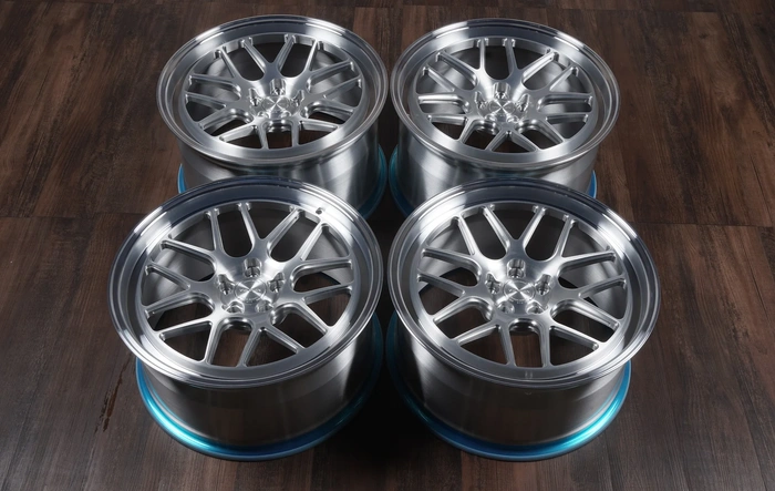 NEW : VELGEN FORGED MONO-BLOC  VFTS-04